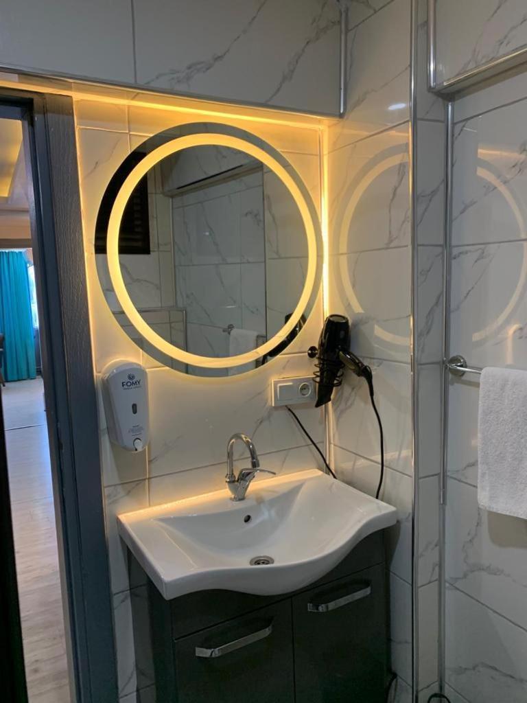 Sara Suit Hotel Стамбул Экстерьер фото